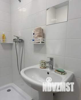 Студия квартира, посуточно, 20м2, 3/17 этаж