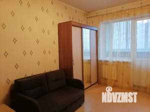 Студия квартира, посуточно, 30м2, 6/12 этаж