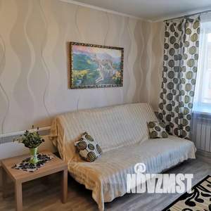 1-к квартира, посуточно, 35м2, 4/4 этаж