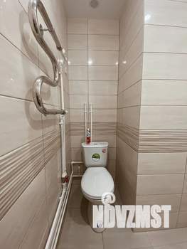 Студия квартира, посуточно, 18м2, 1/4 этаж