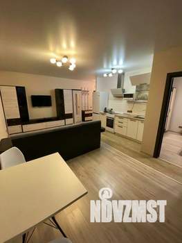 1-к квартира, посуточно, 42м2, 1/1 этаж