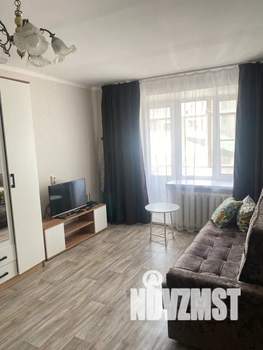 1-к квартира, посуточно, 35м2, 2/9 этаж