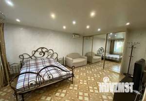 1-к квартира, посуточно, 33м2, 1/1 этаж