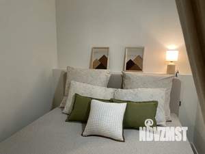 Студия квартира, посуточно, 33м2, 1/8 этаж