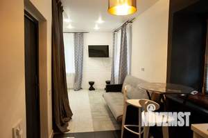 Студия квартира, посуточно, 30м2, 1/2 этаж