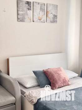 1-к квартира, посуточно, 28м2, 3/8 этаж