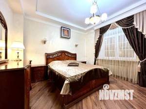 3-к квартира, посуточно, 87м2, 1/1 этаж