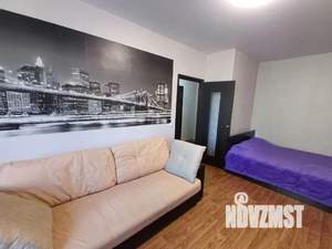 1-к квартира, посуточно, 42м2, 1/1 этаж