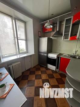 2-к квартира, посуточно, 51м2, 2/4 этаж