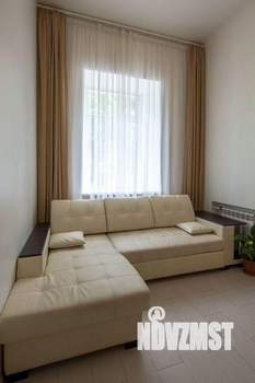 2-к квартира, посуточно, 42м2, 1/1 этаж