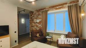 Студия квартира, посуточно, 39м2, 1/4 этаж