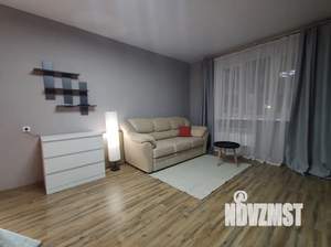 1-к квартира, посуточно, 42м2, 1/4 этаж