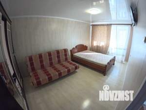 1-к квартира, посуточно, 32м2, 5/5 этаж