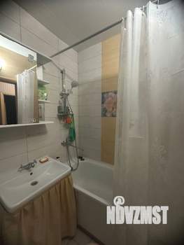 1-к квартира, посуточно, 42м2, 3/9 этаж