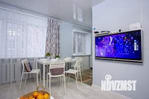 2-к квартира, посуточно, 50м2, 1/1 этаж