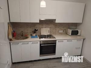 1-к квартира, посуточно, 35м2, 6/18 этаж