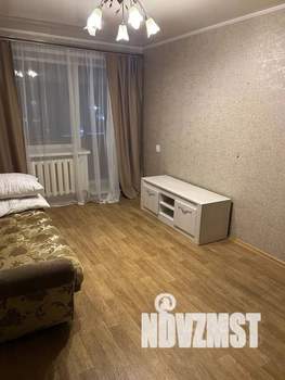 1-к квартира, посуточно, 32м2, 5/5 этаж