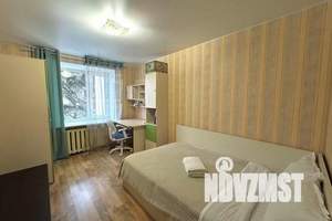 4-к квартира, посуточно, 90м2, 2/6 этаж