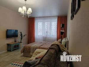 1-к квартира, посуточно, 42м2, 5/14 этаж