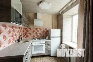 1-к квартира, посуточно, 10м2, 3/5 этаж