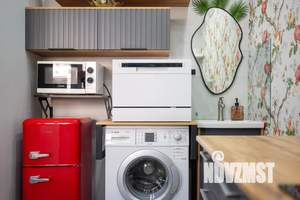 Студия квартира, посуточно, 36м2, 1/8 этаж