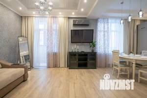 3-к квартира, посуточно, 82м2, 1/1 этаж