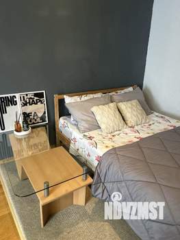 Студия квартира, посуточно, 43м2, 4/10 этаж