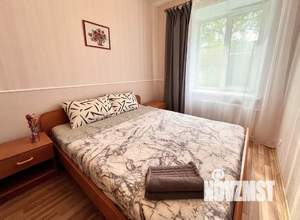 2-к квартира, посуточно, 42м2, 3/5 этаж