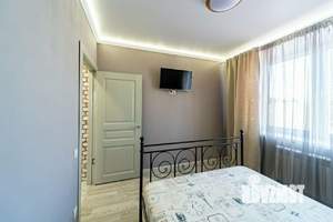 1-к квартира, посуточно, 44м2, 1/1 этаж