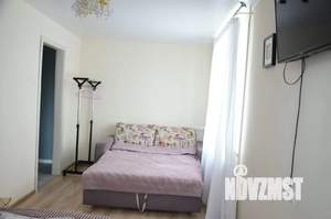 1-к квартира, посуточно, 36м2, 3/12 этаж