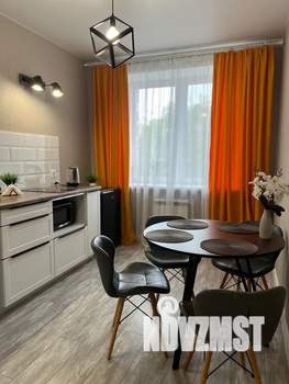 1-к квартира, посуточно, 37м2, 2/8 этаж