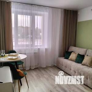 1-к квартира, посуточно, 39м2, 1/1 этаж