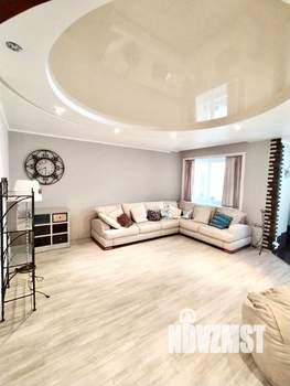 3-к квартира, на длительный срок, 120м2, 1/3 этаж