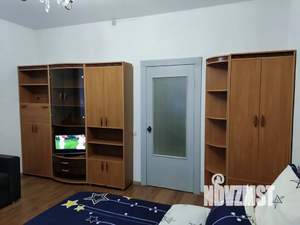 1-к квартира, посуточно, 40м2, 1/2 этаж