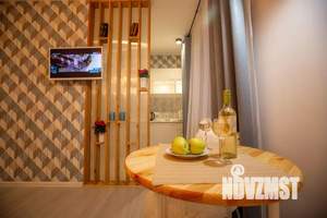 Студия квартира, посуточно, 30м2, 13/17 этаж