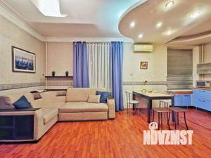 1-к квартира, посуточно, 50м2, 1/1 этаж