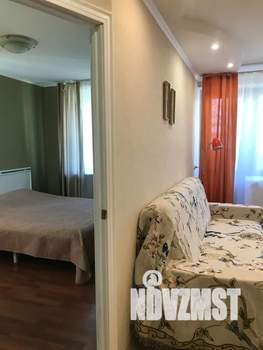 2-к квартира, посуточно, 40м2, 4/5 этаж