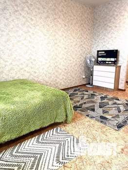 Студия квартира, посуточно, 28м2, 11/17 этаж