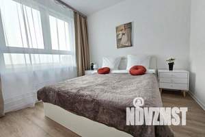 2-к квартира, посуточно, 48м2, 8/16 этаж