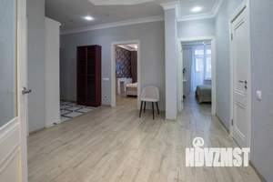 3-к квартира, посуточно, 82м2, 1/1 этаж