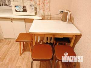 2-к квартира, посуточно, 42м2, 1/1 этаж