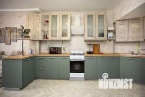 3-к квартира, на длительный срок, 140м2, 2/5 этаж