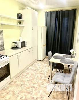 1-к квартира, посуточно, 50м2, 2/8 этаж