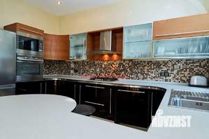 3-к квартира, на длительный срок, 120м2, 3/4 этаж