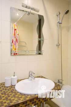 1-к квартира, посуточно, 44м2, 1/1 этаж