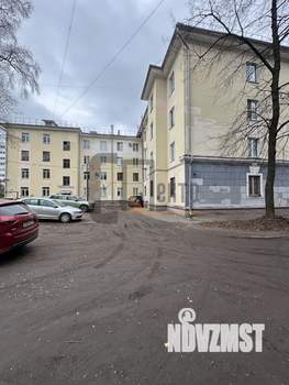 2-к квартира, вторичка, 46м2, 1/4 этаж