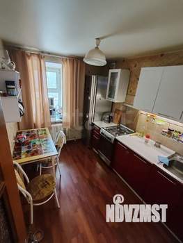 3-к квартира, вторичка, 61м2, 5/5 этаж