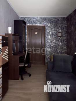3-к квартира, вторичка, 54м2, 1/4 этаж