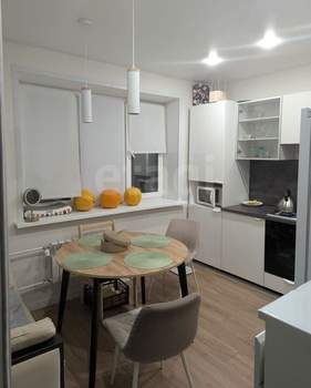 1-к квартира, вторичка, 42м2, 2/5 этаж