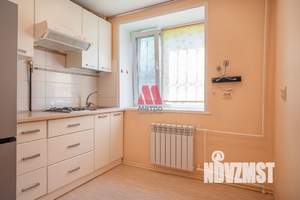 2-к квартира, вторичка, 45м2, 1/5 этаж